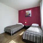 Neohotel Airport 4* 斯兹格里斯